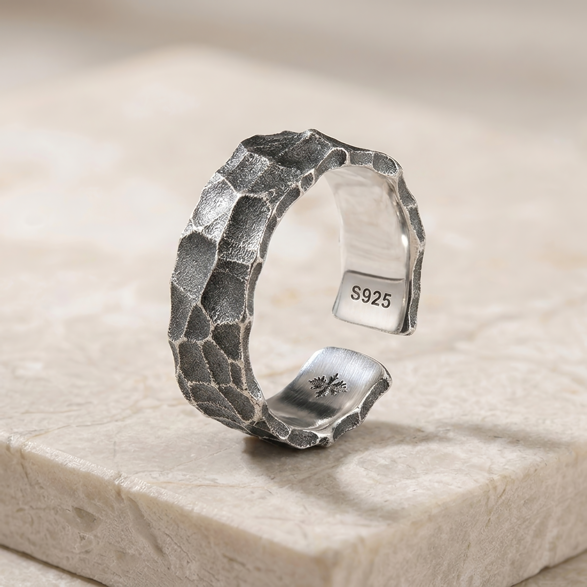 RAW EARTH RING - 925 ZILVER