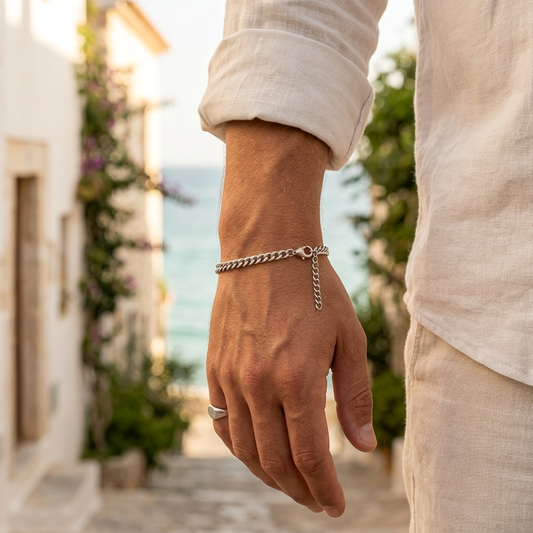 CHAINED BRACELET