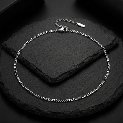 Slim Curb Necklace