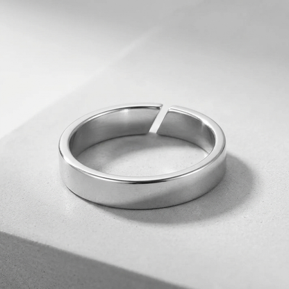 ESSENTIAL ADJUSTABLE RING