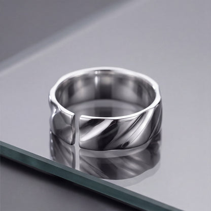 Flow Ring - 925 Sterling Silver
