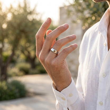 ESSENTIAL RING
