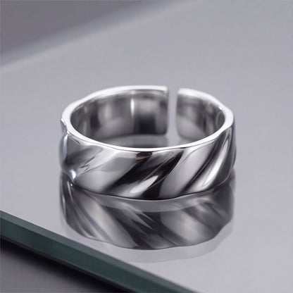 Flow Ring - 925 Sterling Silver