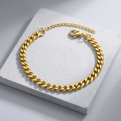 CHAINED BRACELET